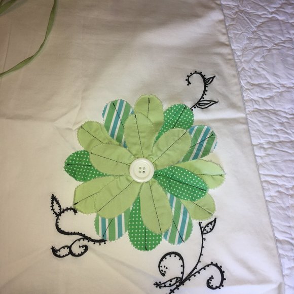 Heart & Soul Cotton White Green Skirt Applique Flowers Leaves Embroidered Size 5 - Picture 2 of 12